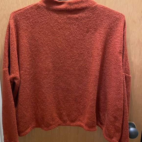 Divided Womens sweater size L - Picture 2 of 6